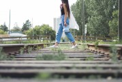 夢中相遇——別樣的情感體驗，夢中相遇，情感體驗的獨(dú)特之旅