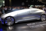 重慶開展車網(wǎng)互動(dòng)應(yīng)用，新能源汽車反向?yàn)殡娋W(wǎng)送電！比亞迪漲超4%，智能電動(dòng)車ETF（516380）盤中上探2.81%
