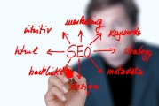 谷歌前CEO評(píng)Deepseek：它標(biāo)志著全球AI競賽的“轉(zhuǎn)折點(diǎn)”