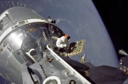 特大新聞，我國成功發(fā)射新一代導航衛(wèi)星，開啟太空導航新時代，我國新一代導航衛(wèi)星成功發(fā)射，引領(lǐng)太空導航新時代