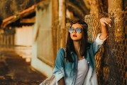 夢中的時(shí)尚之旅——記一次夢到去買衣服的奇妙體驗(yàn)，夢境中的時(shí)尚之旅，一次夢中購衣的奇妙體驗(yàn)