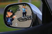 問界回應展車碰撞事故，AEB功能再引關注