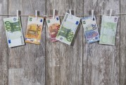 海量游戲資源，讓你暢享自由的游戲世界——大型游戲免費(fèi)的領(lǐng)地，打造您的自由游戲世界，大型游戲免費(fèi)領(lǐng)地開啟！