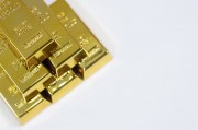 llg黃金的交易情況如何？交易過程中需要注意什么？