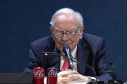 60年！巴菲特宣布年末交棒，全場起立掌聲久久不息
