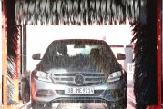 洗車精使用方法有哪些？這一產(chǎn)品對車輛清潔有何益處？