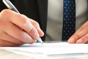 如何評估徽商期貨的？這種評估如何影響選擇？