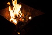 夢到蜂窩煤，一場深邃的內(nèi)心探索，夢探內(nèi)心深處，蜂窩煤的象征意義
