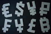 國際金融協(xié)會(huì)預(yù)計(jì)熊貓債將繼續(xù)大幅增長，其余額已超日本武士債