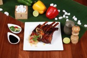 夢到豬肉，究竟是何預(yù)兆？，夢到豬肉，預(yù)示著什么？