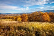 夢(mèng)中紅光閃爍的神秘之旅，神秘紅光之旅，夢(mèng)境中的探索