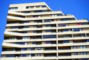 地產(chǎn)后開發(fā)時代“橫”著長？馮侖稱商品住宅市場將為2019年的1/3，馬寅表示“運營決定一切”