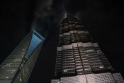上海網(wǎng)站排名定制，助力企業(yè)搶占互聯(lián)網(wǎng)市場(chǎng)制高點(diǎn)，上海定制網(wǎng)站排名服務(wù)，助企業(yè)搶占網(wǎng)絡(luò)市場(chǎng)巔峰
