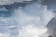夢中驚現(xiàn)洪水之波，夢中洪水之波的驚現(xiàn)
