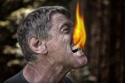 58歲泰森重返職業(yè)擂臺(tái)，誰(shuí)接住了“潑天流量”？