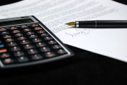 煤炭期貨的命名規(guī)則是什么？這種期貨合約的特點(diǎn)是什么？