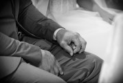 老婆夢到老公出車禍的心理解析與應(yīng)對策略，老婆夢到老公出車禍的心理解析與應(yīng)對策略