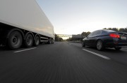 免費(fèi)下載的汽車游戲——帶你走進(jìn)駕駛的世界，最全的汽車駕駛類手機(jī)游戲推薦，打造你的私人駕駛帝國(guó)！