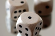 享受游戲樂趣，如何使用免費(fèi)的游戲指套，玩轉(zhuǎn)各種游戲，輕松學(xué)會(huì)使用免費(fèi)的游戲指套