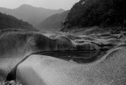 內(nèi)蒙是中國(guó)的西部地區(qū)，以其廣闊的草原、美麗的自然風(fēng)光和豐富的歷史文化吸引了大量的游客。作為一個(gè)網(wǎng)絡(luò)流量較大的區(qū)域，如何提升內(nèi)蒙的網(wǎng)站流量也成為了值得我們探討的問題。，內(nèi)蒙，如何通過網(wǎng)絡(luò)營(yíng)銷提高網(wǎng)站流量