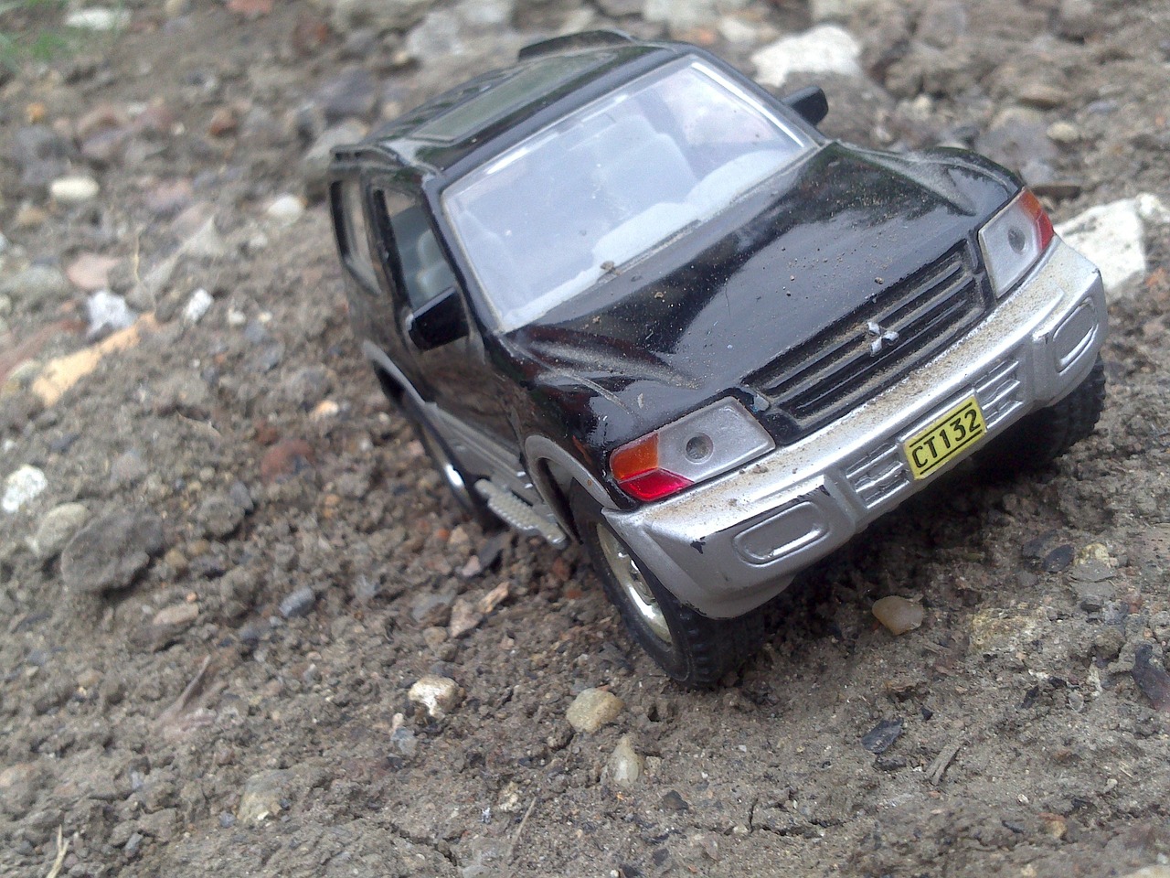 打開(kāi)游戲的車門，免費(fèi)下載的小汽車游戲