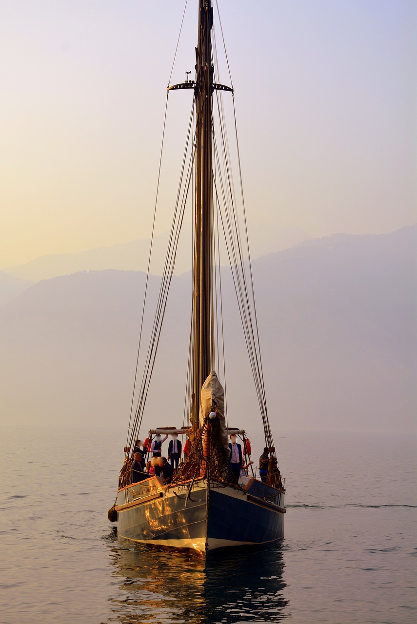 夢(mèng)中的帆船之旅