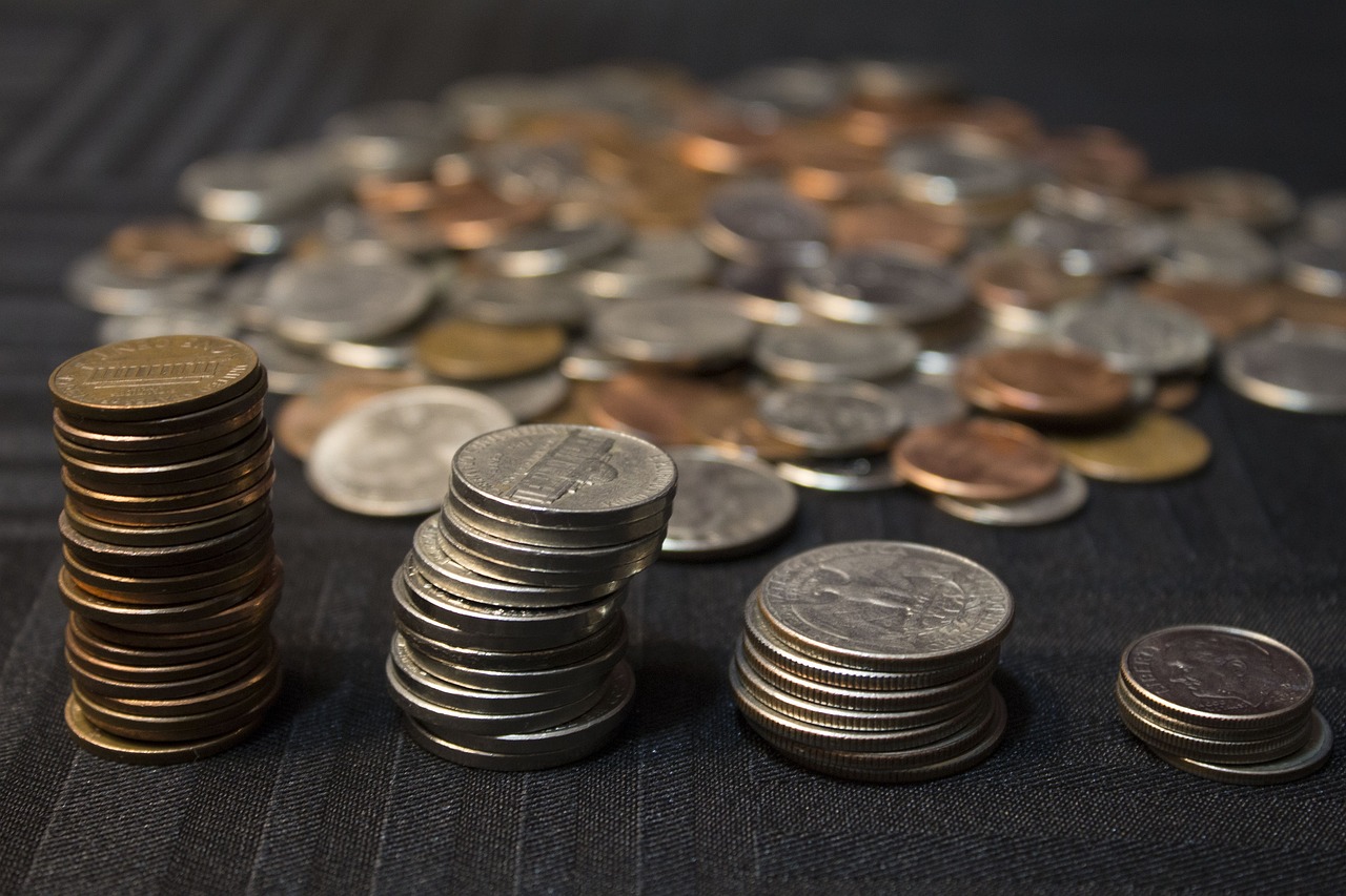如何進(jìn)行貨幣兌換的操作？這些操作方法對資金流動有何影響？