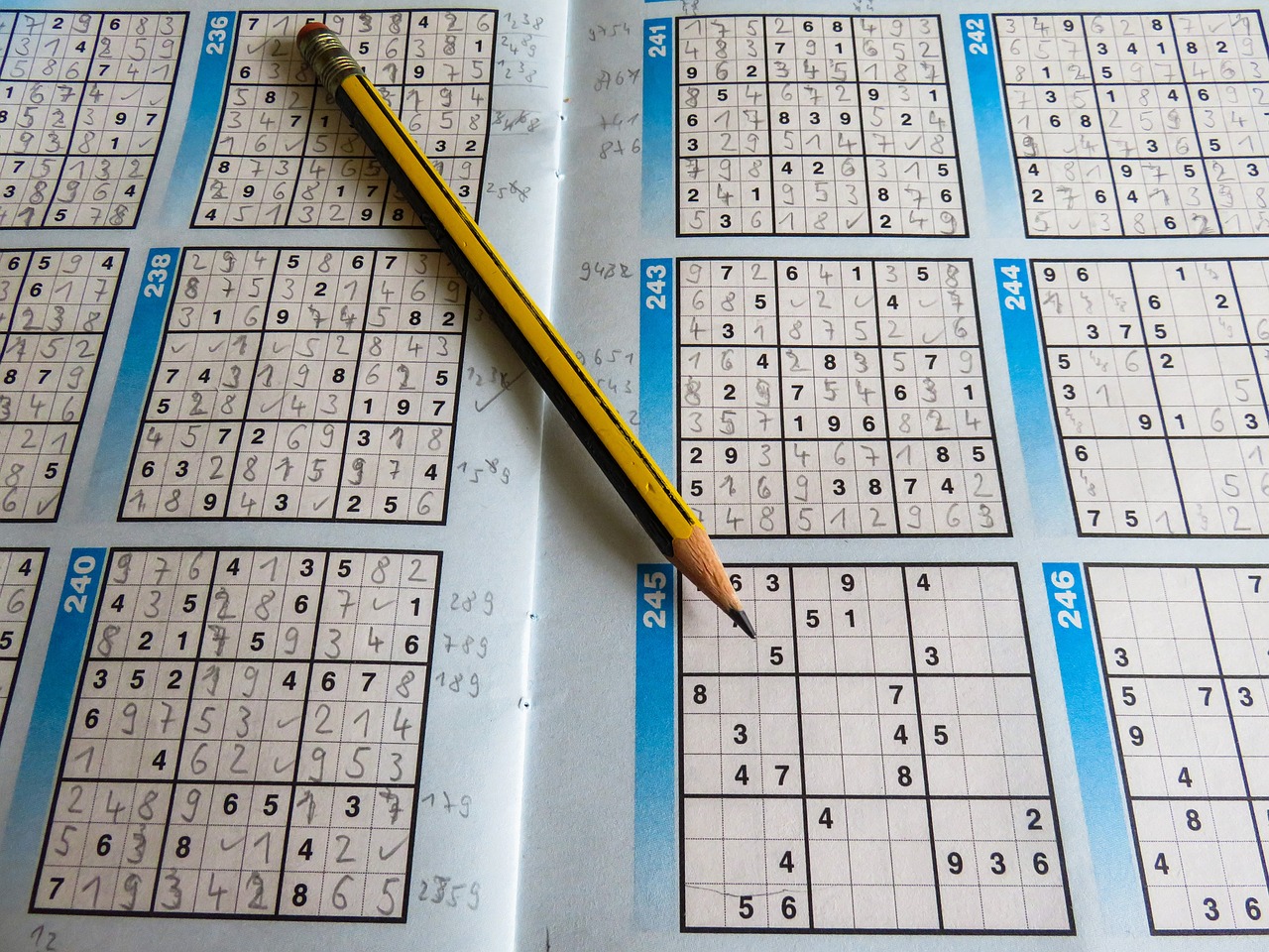 石景山智算中心算力項目合作簽約，首批200P算力正式投運(yùn)并具備對外服務(wù)能力