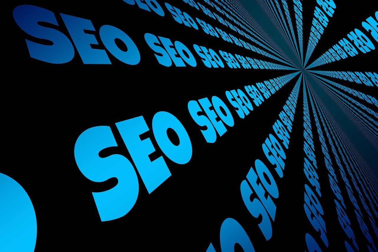 SEO設(shè)計與網(wǎng)站建設(shè)在今天是一個熱門的話題。隨著互聯(lián)網(wǎng)的普及和應(yīng)用，更多的企業(yè)開始重視搜索引擎優(yōu)化的重要性，希望通過優(yōu)化網(wǎng)站提高其在線可見度，從而增加潛在客戶的數(shù)量。
