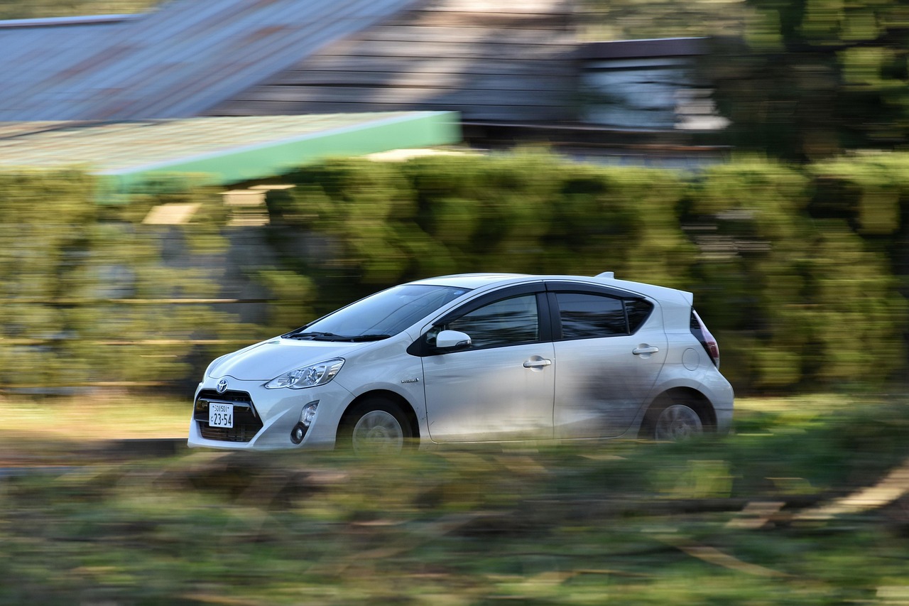 豐田計(jì)劃到2027年將電動(dòng)車型增至15款，并實(shí)現(xiàn)年產(chǎn)100萬(wàn)輛的目標(biāo)