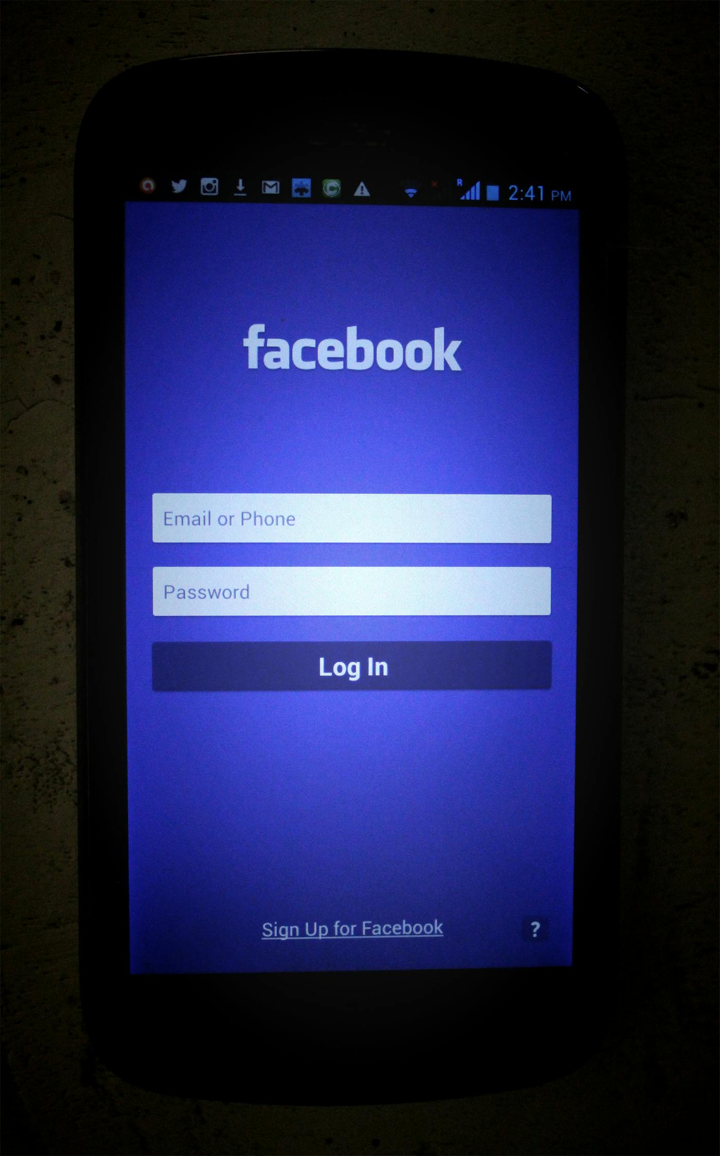 Facebook手機(jī)版注冊教程，輕松開啟社交新篇章