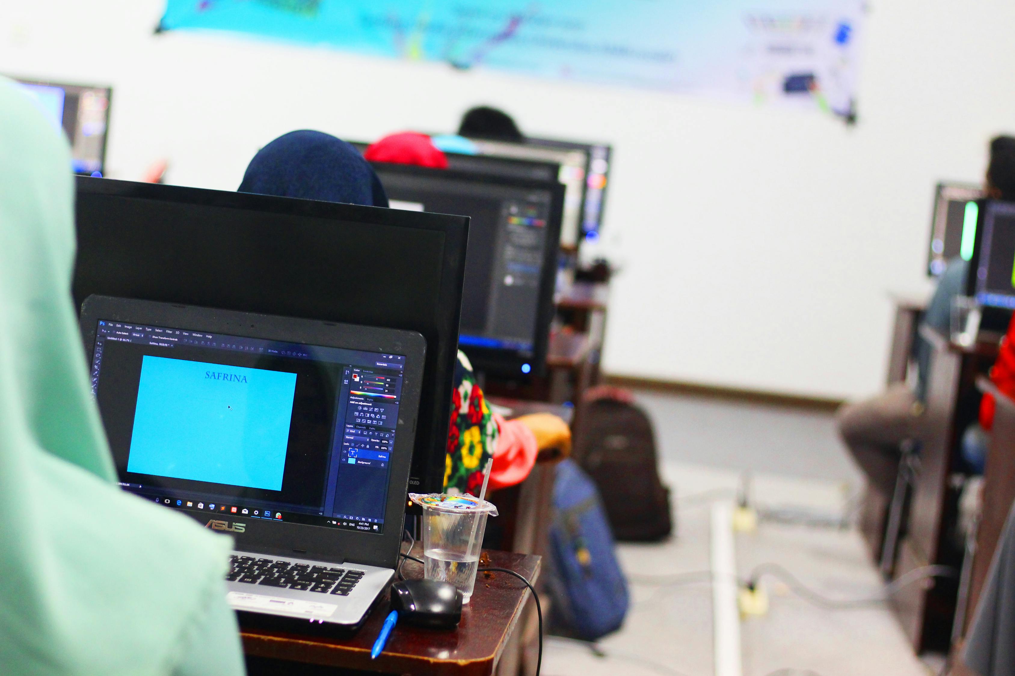 CS5注冊(cè)機(jī)使用教程，輕松破解Adobe Photoshop CS5
