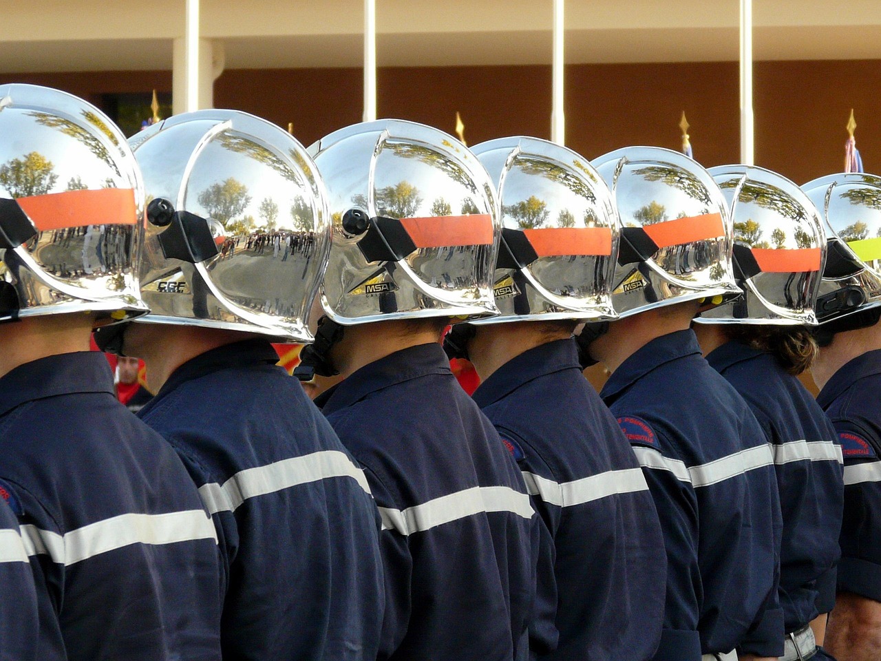 注冊(cè)消防師考試全攻略，報(bào)考條件、考試流程及備考建議