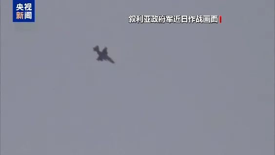 突發(fā)！敘利亞總統(tǒng)已離開首都！多次響起爆炸聲，反政府武裝：“開始包圍首都”！特朗普：美國不要卷入