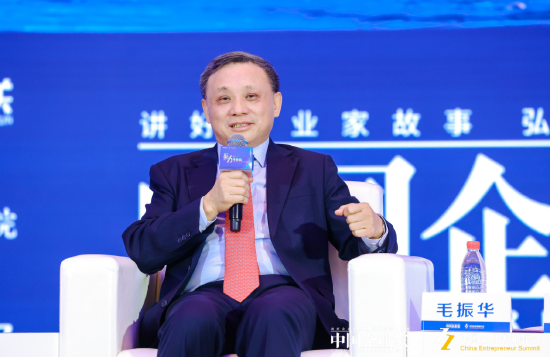 毛振華：中國企業(yè)把便宜商品賣給發(fā)達(dá)國家，是對(duì)他們的恩惠