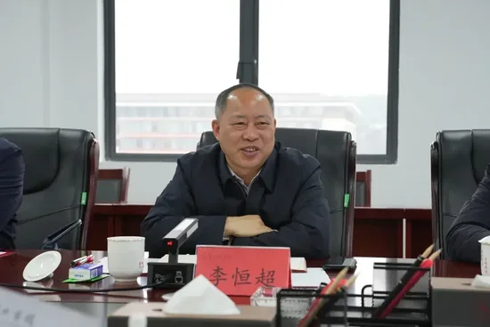 攜手打造政校企科技創(chuàng)新平臺(tái)！貴州理工學(xué)院與六盤(pán)水市政府簽署合作協(xié)議