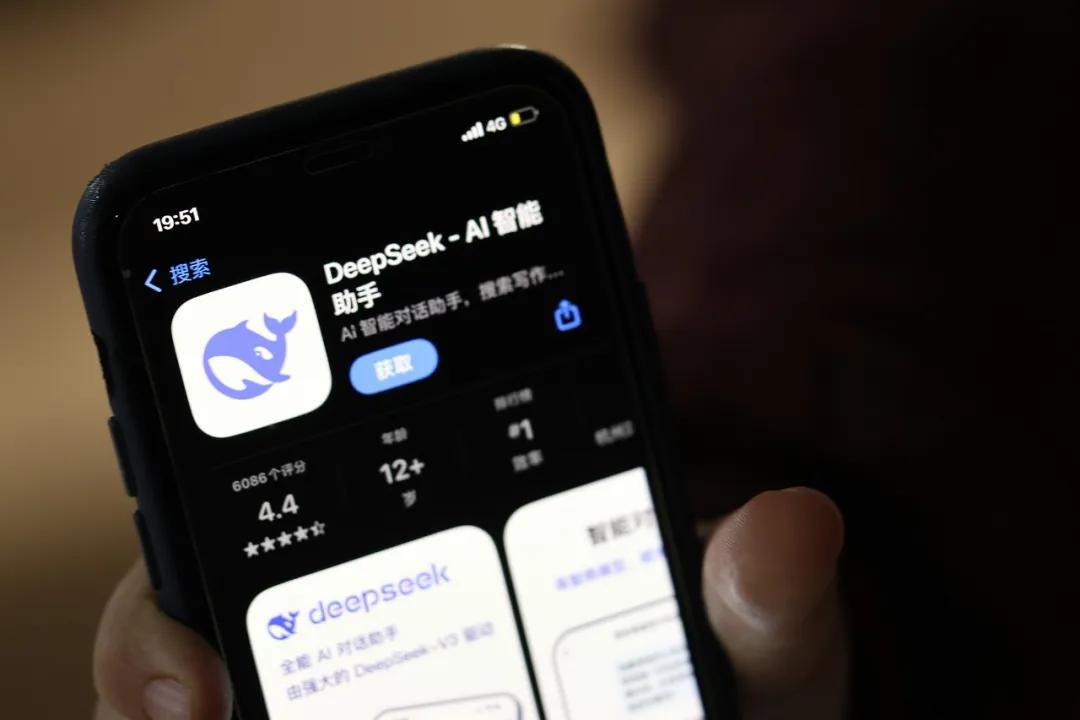 年薪百萬！DeepSeek“招兵買馬”！OpenAI奧特曼：沒有計劃起訴DeepSeek！阿里、百度、騰訊集體官宣接入