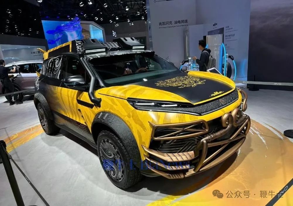 上海車展「車?！贡P點：小鵬機器人吸睛，比亞迪派出悟空