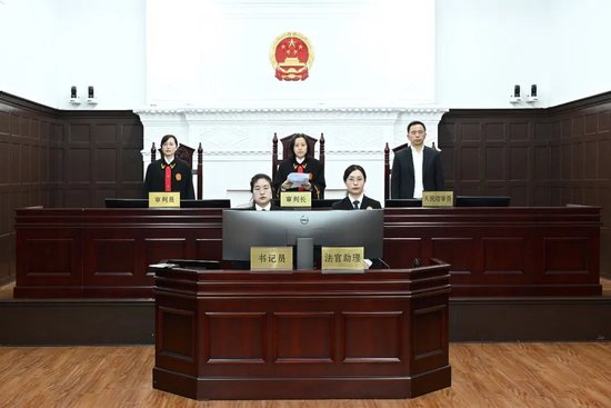 全國(guó)首例！上市公司董監(jiān)高違反公開(kāi)承諾案今宣判