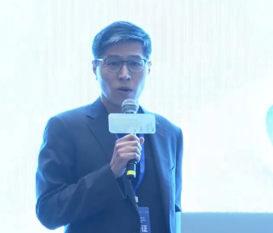 小盤股長(zhǎng)期享有溢價(jià)？MSCI董事總經(jīng)理鐘雄偉：若把 2019–2023 年區(qū)間單獨(dú)拎出來 小盤股卻整體跑輸